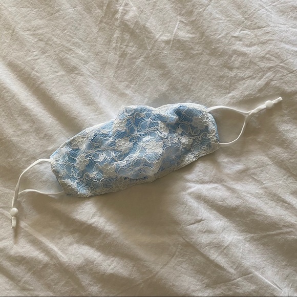 Everything In It’s Lace Face Mask - Picture 6 of 6